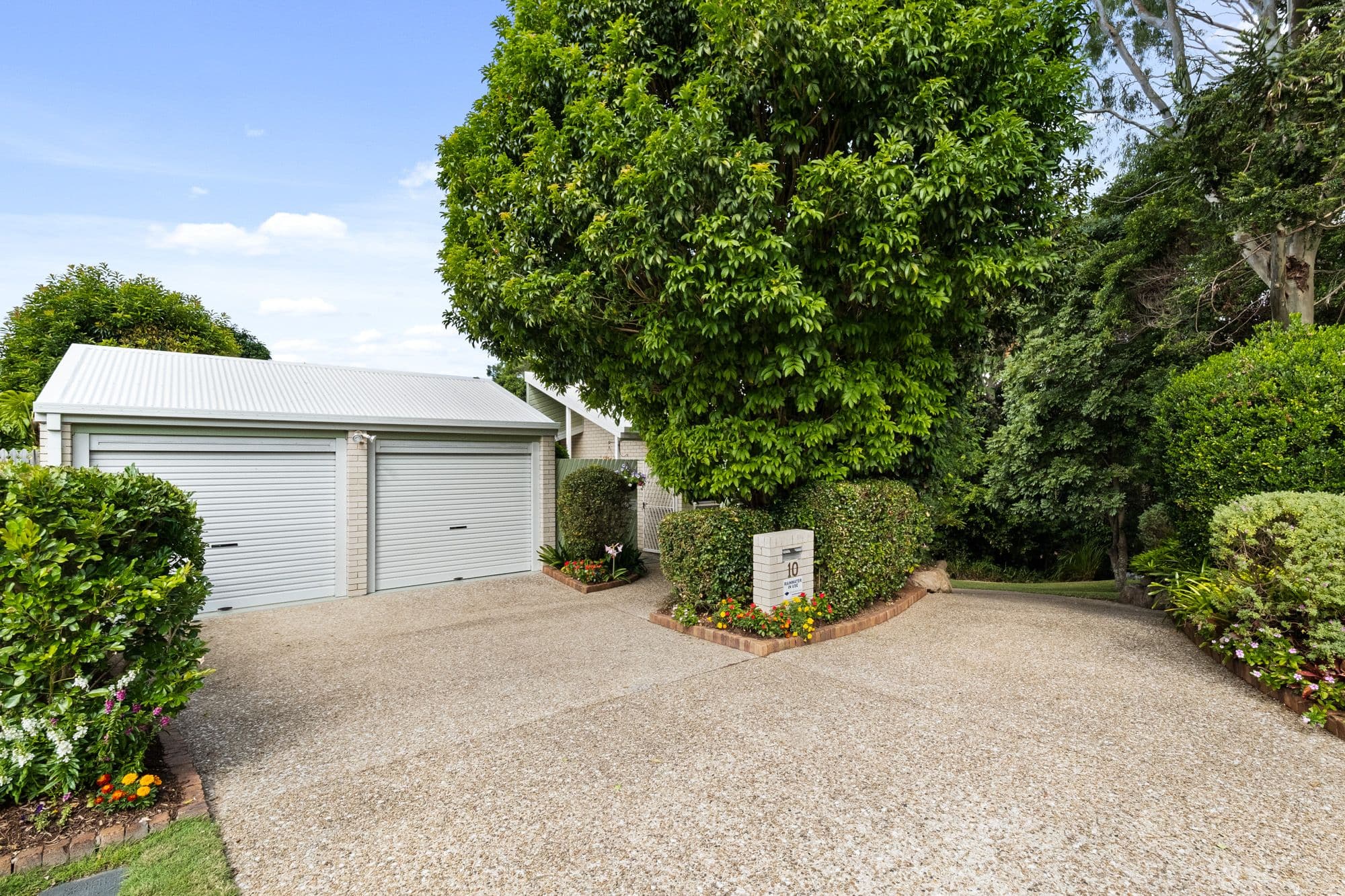 10 Rolfe Street, Corinda QLD 4075, Corinda - Thumbnail 2
