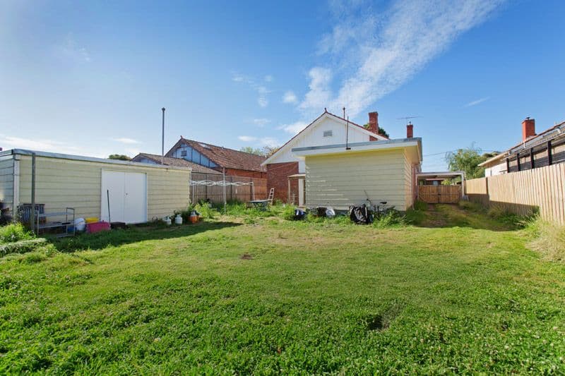 39 Hawson Avenue, Glen Huntly VIC 3163, Glen Huntly - Thumbnail 3