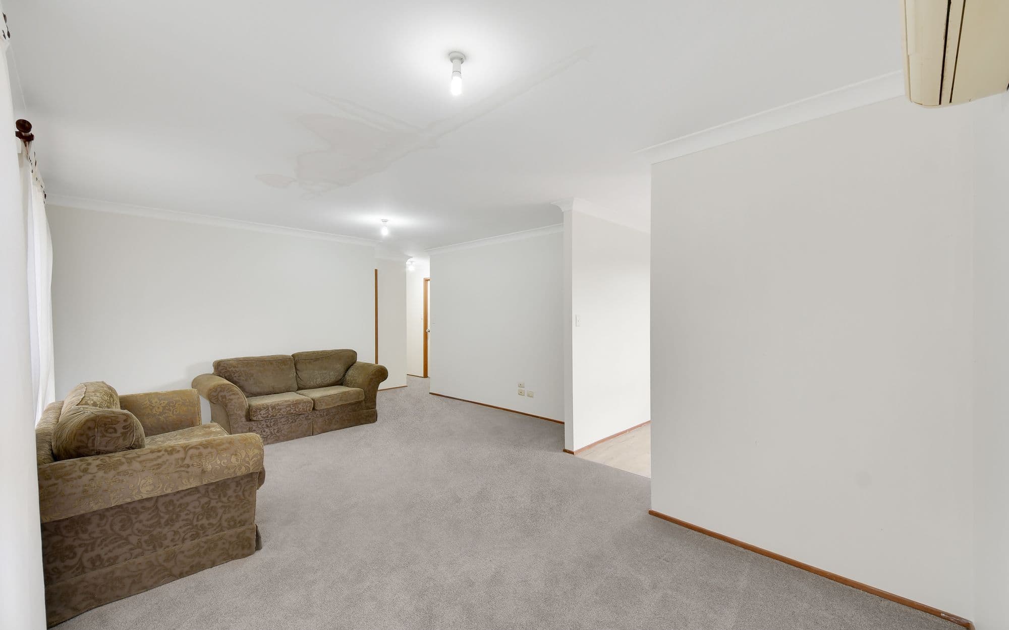 19 Copperfield Drive, Ambarvale NSW 2560, Ambarvale - Thumbnail 3