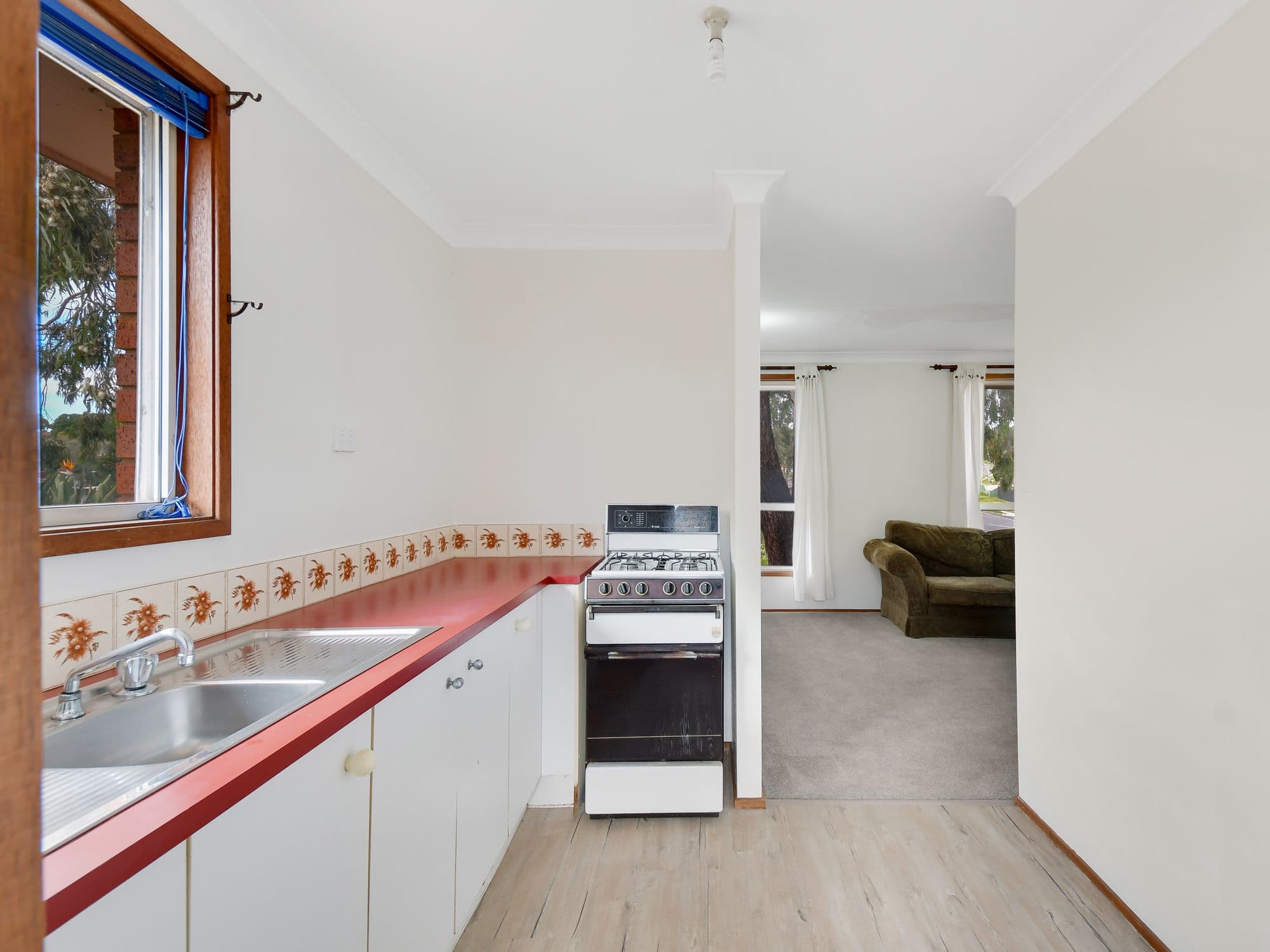 19 Copperfield Drive, Ambarvale NSW 2560, Ambarvale - Thumbnail 4