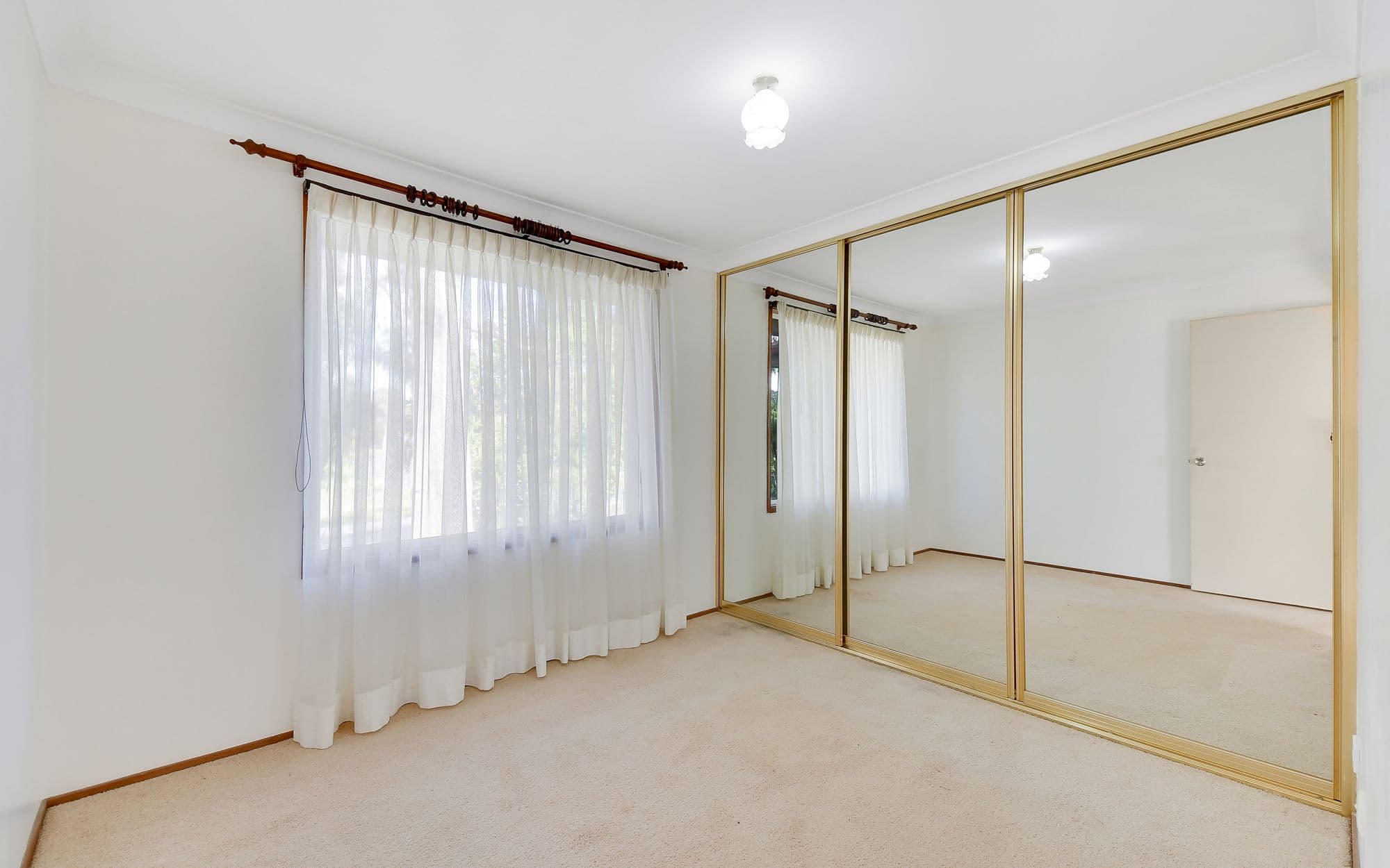 19 Copperfield Drive, Ambarvale NSW 2560, Ambarvale - Thumbnail 5