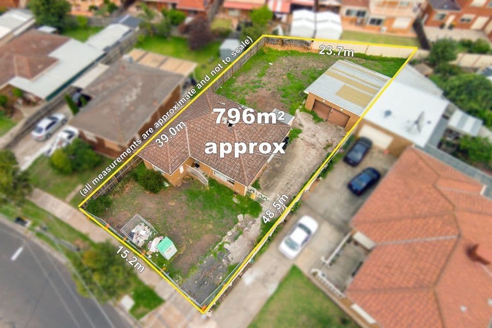 35 Wellington Crescent, Lalor VIC 3075, Lalor - Image 1