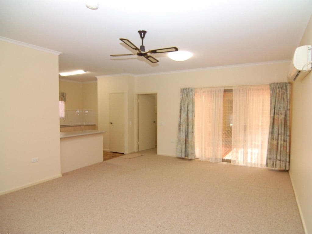 Unit 33 Bonneyview Village, Barmera SA 5345, Barmera - Thumbnail 2