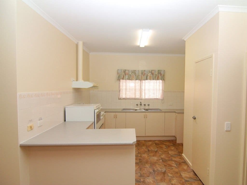 Unit 33 Bonneyview Village, Barmera SA 5345, Barmera - Thumbnail 3