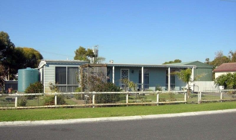 1 McFarlane Street, KINGSTON SE SA 5275, Kingston Se - Image 1