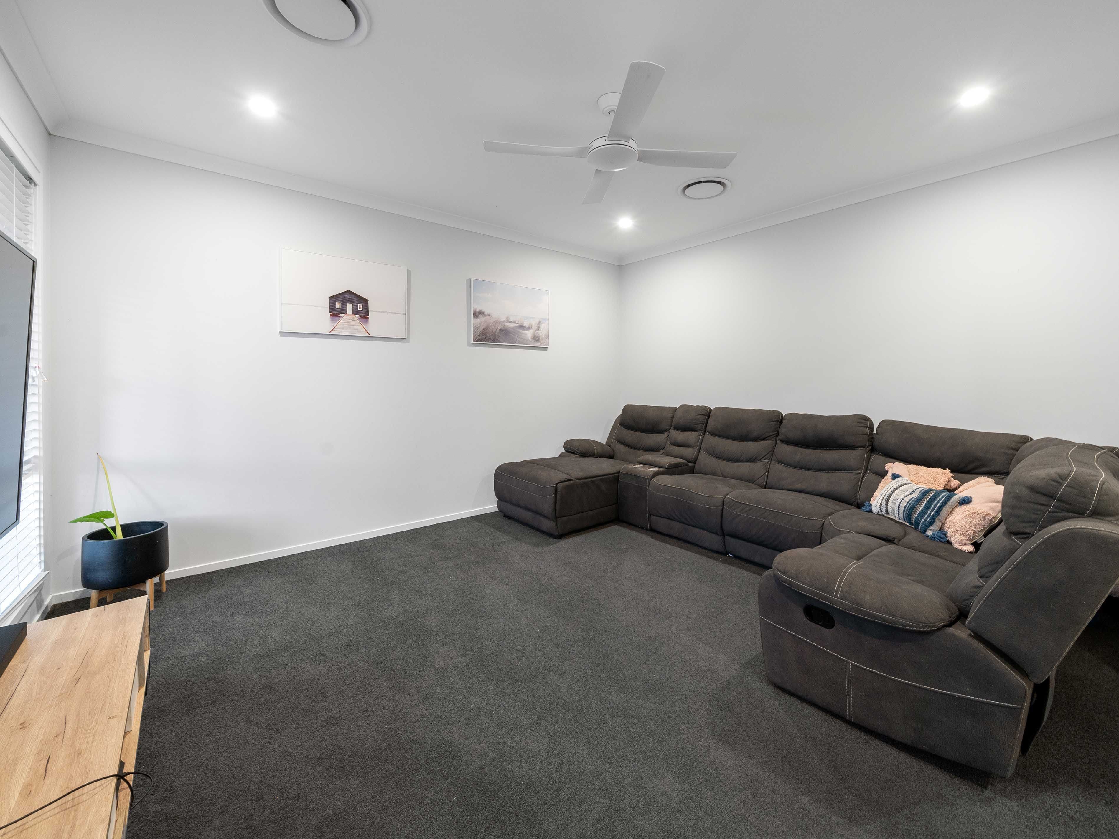 3 Poinciana Avenue, Rifle Range QLD 4311, Rifle Range - Thumbnail 4