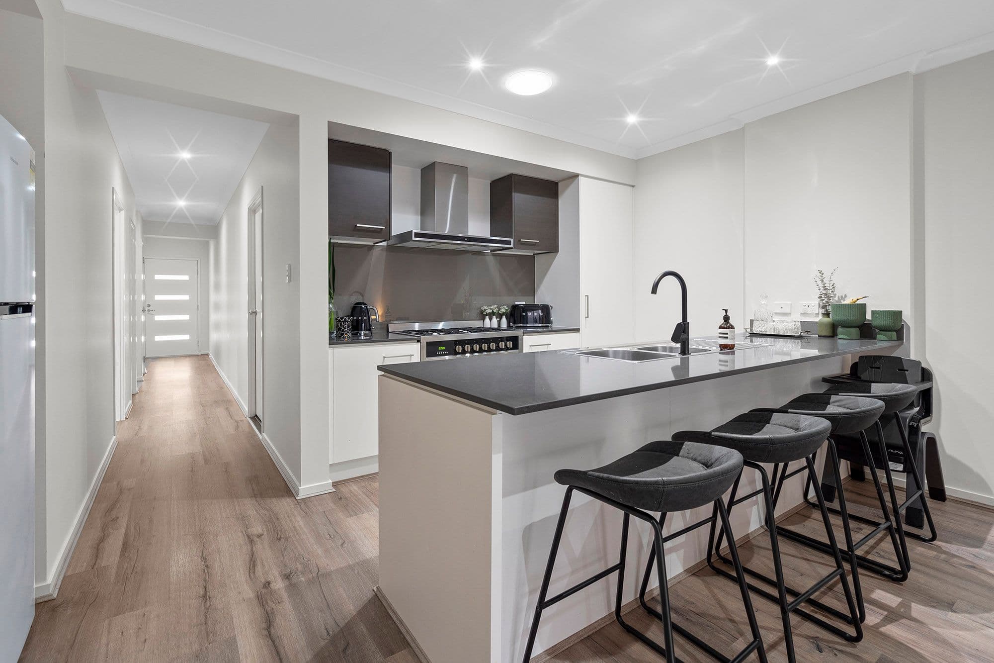 12 Tempera Place, Yarrabilba QLD 4207, Yarrabilba - Thumbnail 4