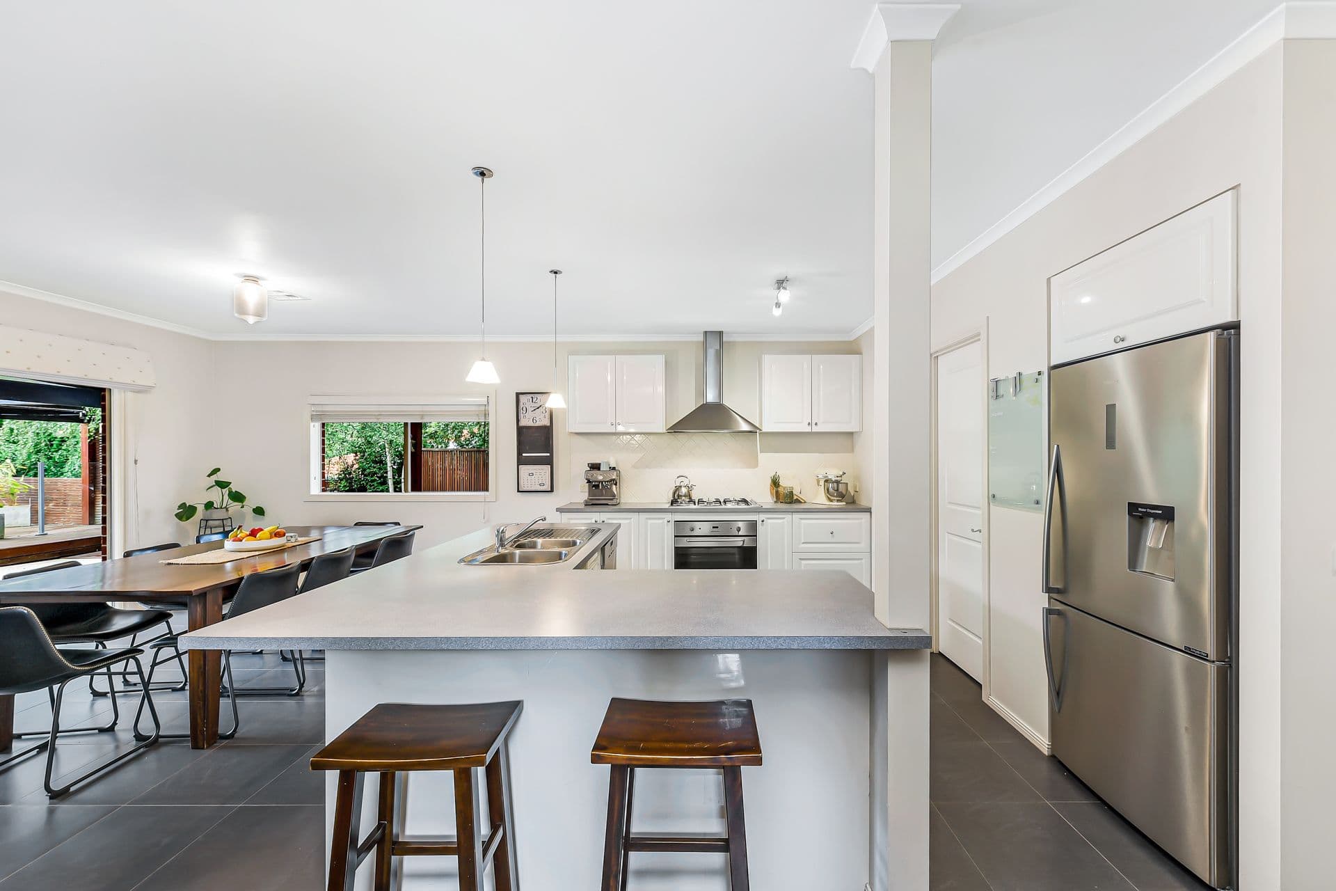 54 Edrington Park Drive, Berwick VIC 3806, Berwick - Thumbnail 5