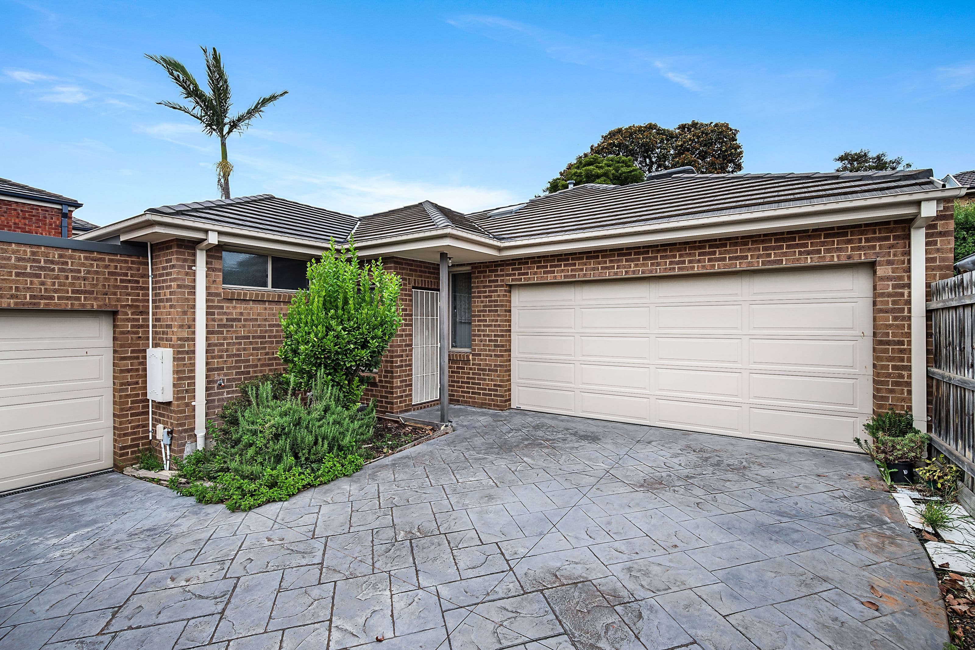 54 Panoramic Grove, Glen Waverley VIC 3150, Glen Waverley - Thumbnail 2