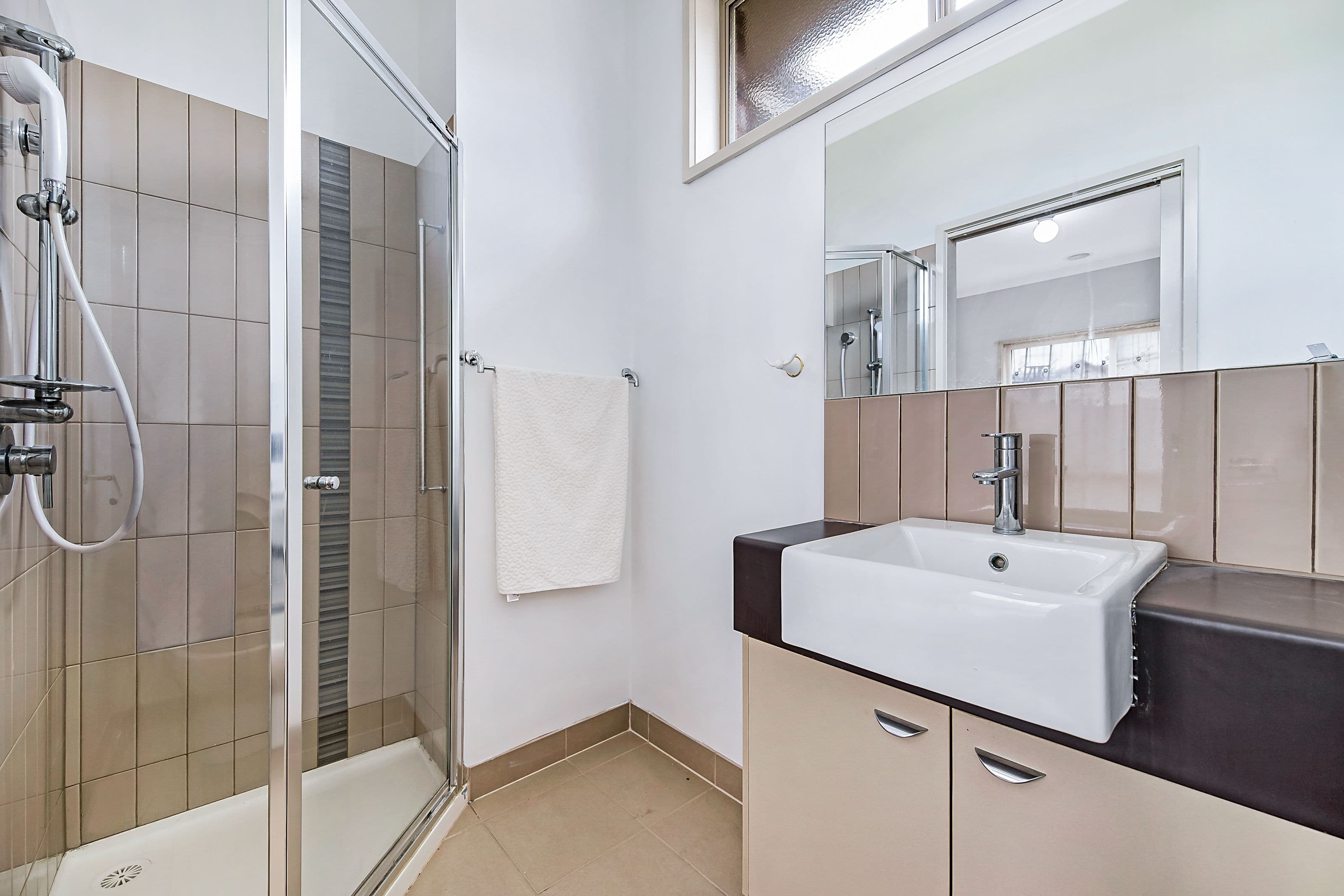 54 Panoramic Grove, Glen Waverley VIC 3150, Glen Waverley - Thumbnail 5