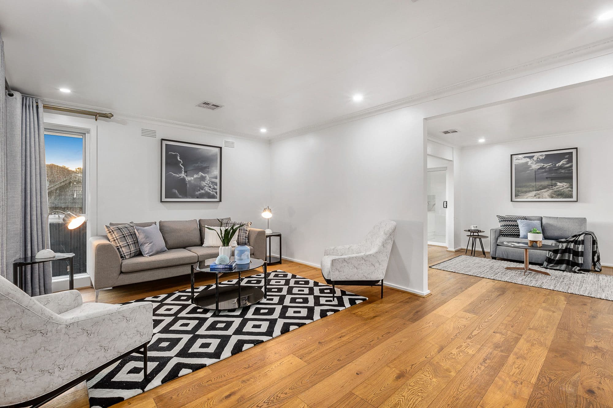 7 Pamela Court, Blackburn South VIC 3130, Blackburn South - Thumbnail 2