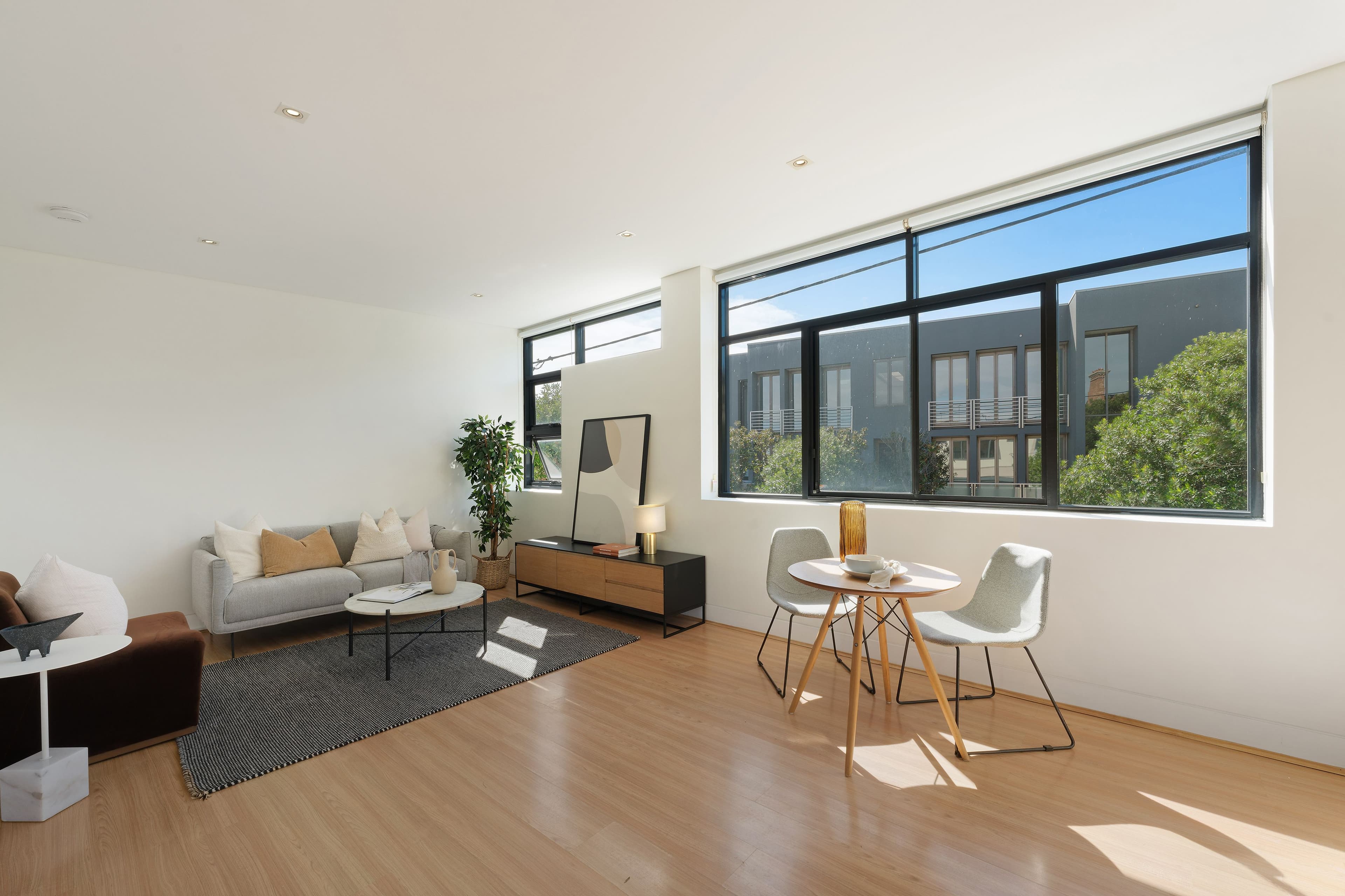 352 Moore Park Road, Paddington NSW 2021, Paddington - Image 1
