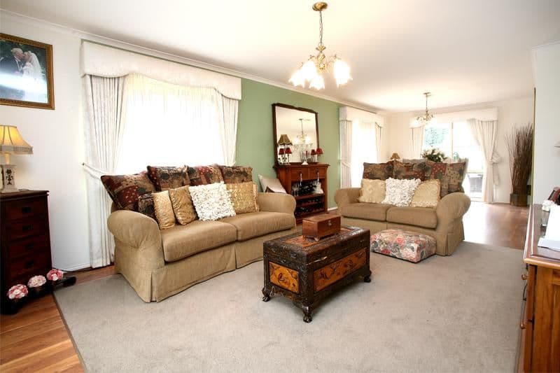13 Koombahla Court, ROWVILLE VIC 3178, Rowville - Thumbnail 2