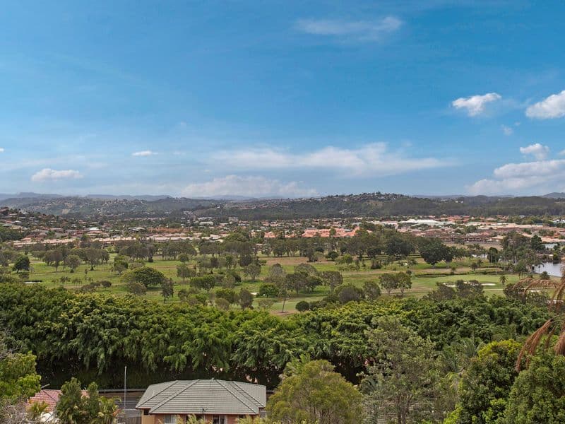 21 Castlecrag Avenue, Banora Point - Thumbnail 4