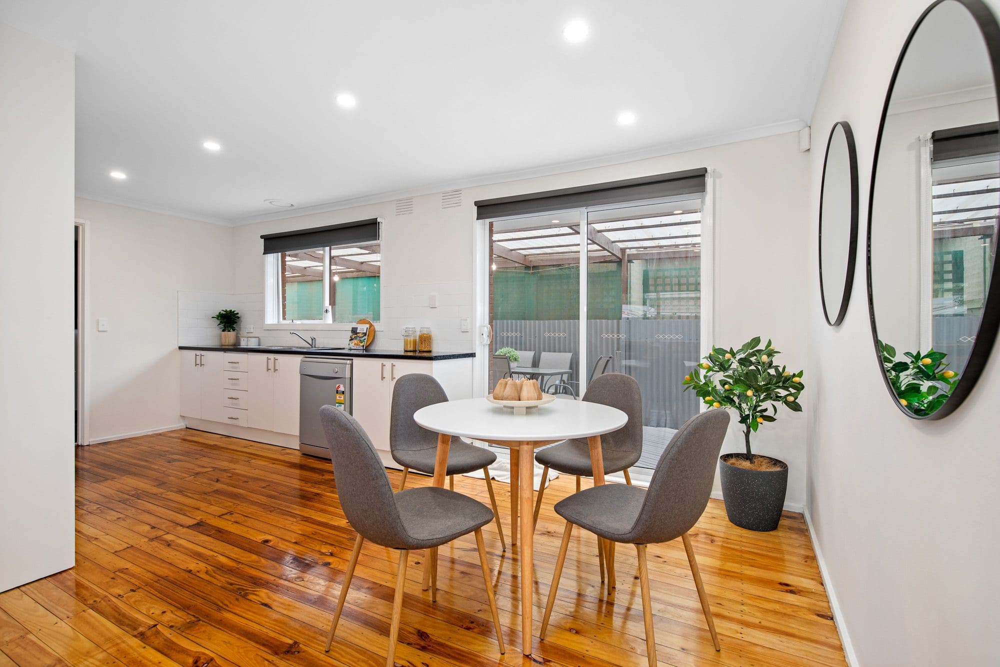 5 Rock Street, Werribee VIC 3030, Werribee - Thumbnail 4