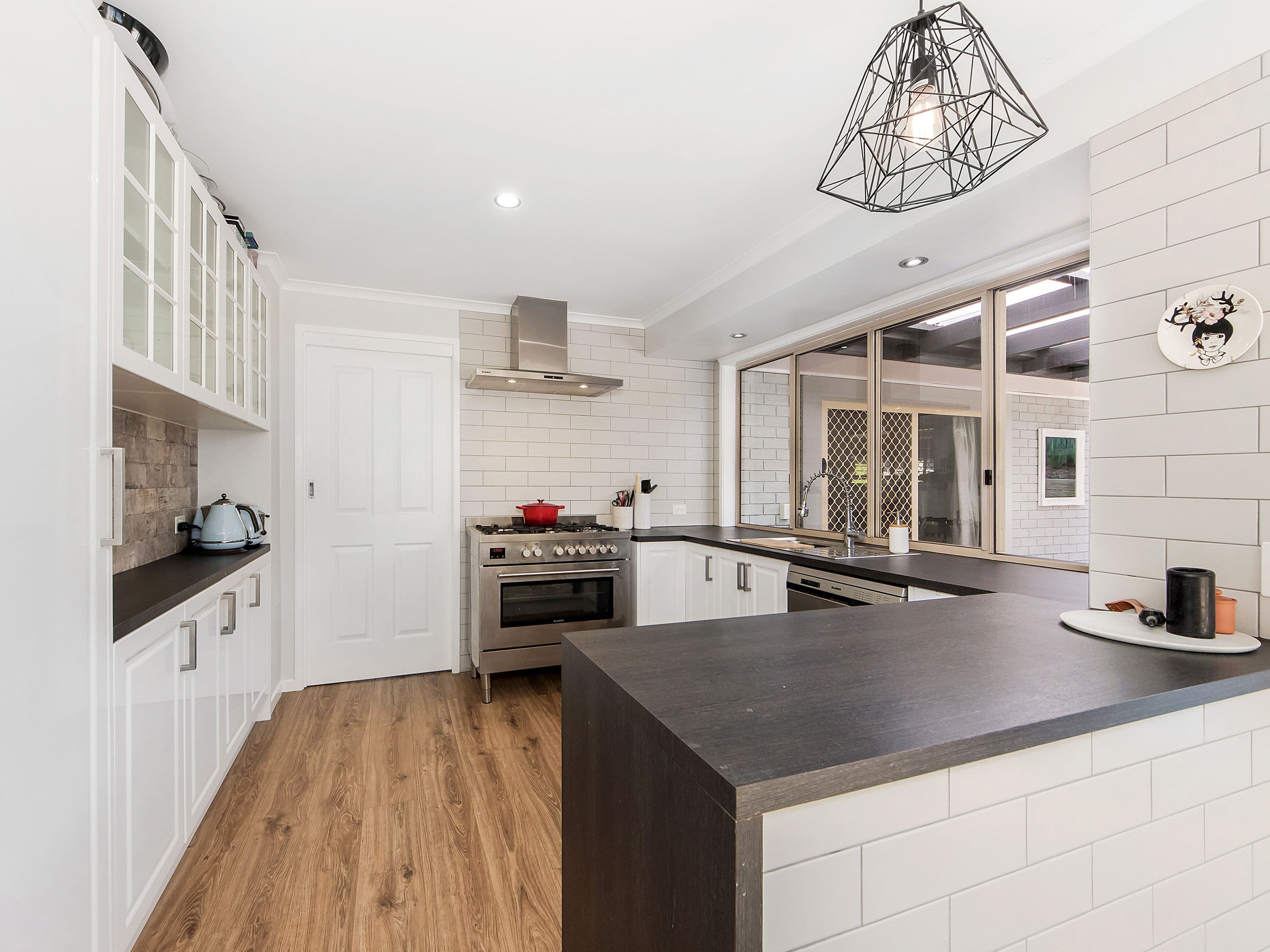 3 Laura Court, Box Hill North, Box Hill North - Thumbnail 3