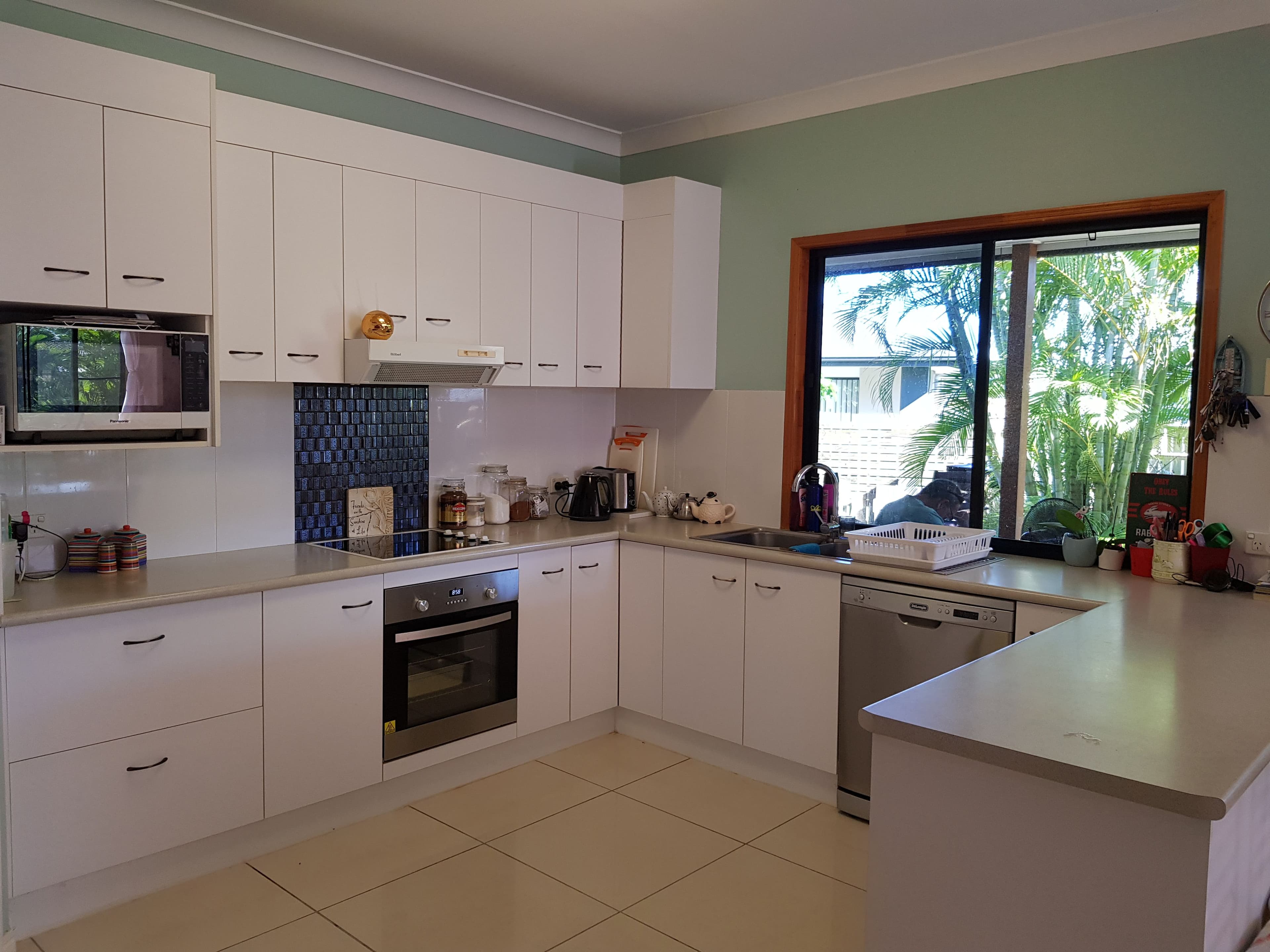 3 Tulipwood Place, Coral Cove QLD 4670, Coral Cove - Thumbnail 2