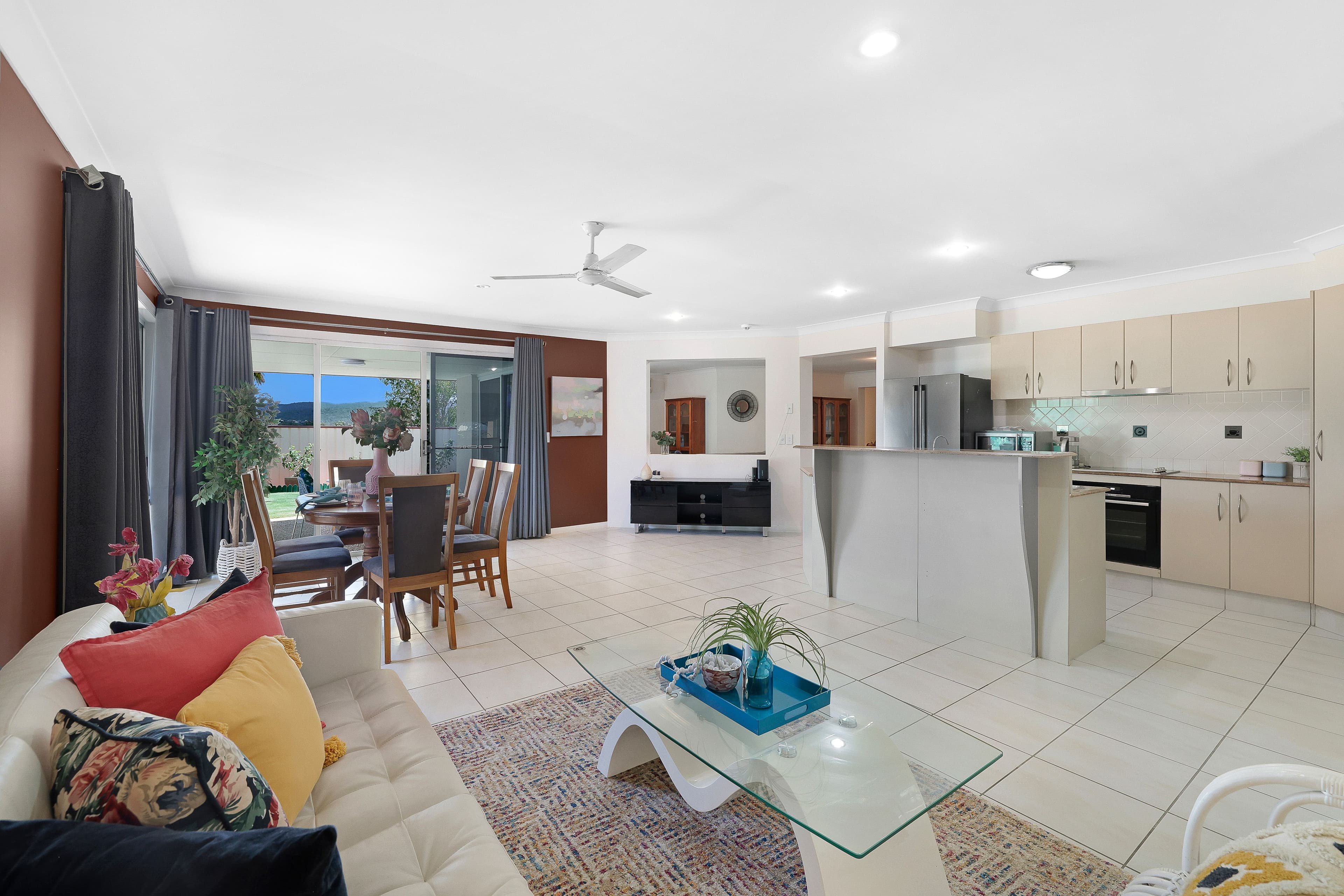 9 Hale Street, Pacific Pines QLD 4211, Pacific Pines - Thumbnail 7