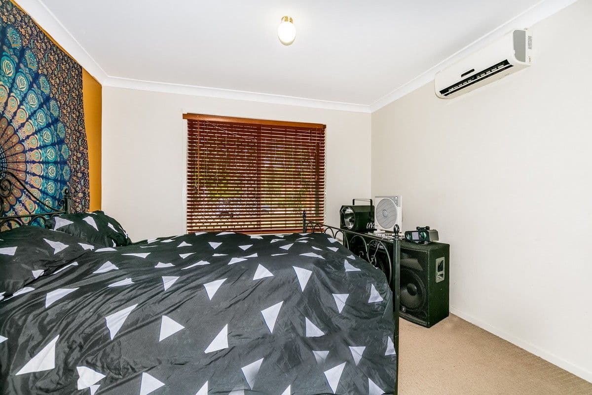 17 Tenterfield Place, Forest Lake QLD 4078, Forest Lake - Thumbnail 7