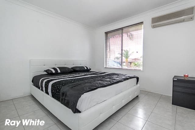 21 Glen Elgin Crescent, EDENSOR PARK NSW 2176, Edensor Park - Thumbnail 6