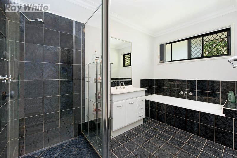 5 Nadine Place, Deception Bay QLD 4508, Deception Bay - Thumbnail 7