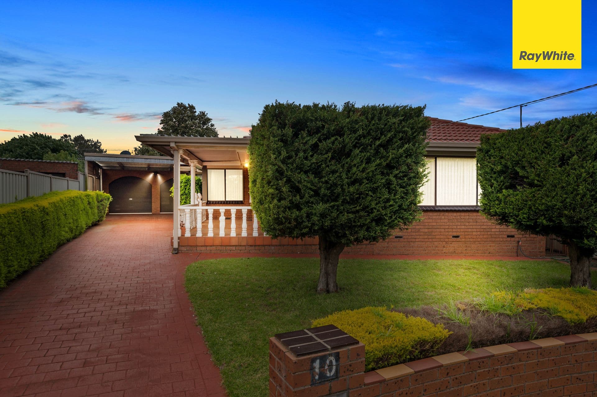 10 Throsby Crescent, Deer Park VIC 3023, Deer Park - Thumbnail 2