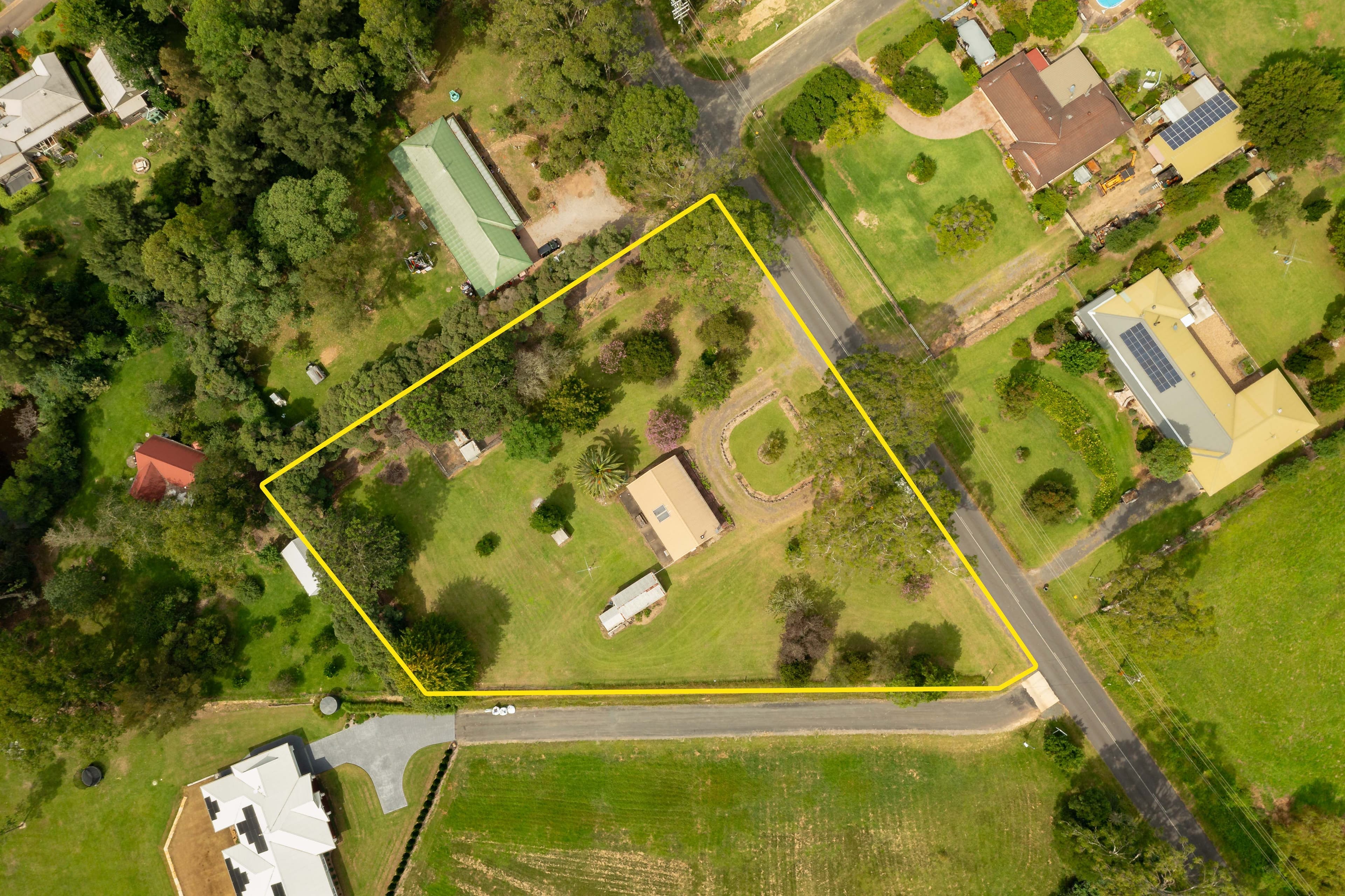 24 Mount Scanzi Road, Kangaroo Valley NSW 2577, Kangaroo Valley - Image 1