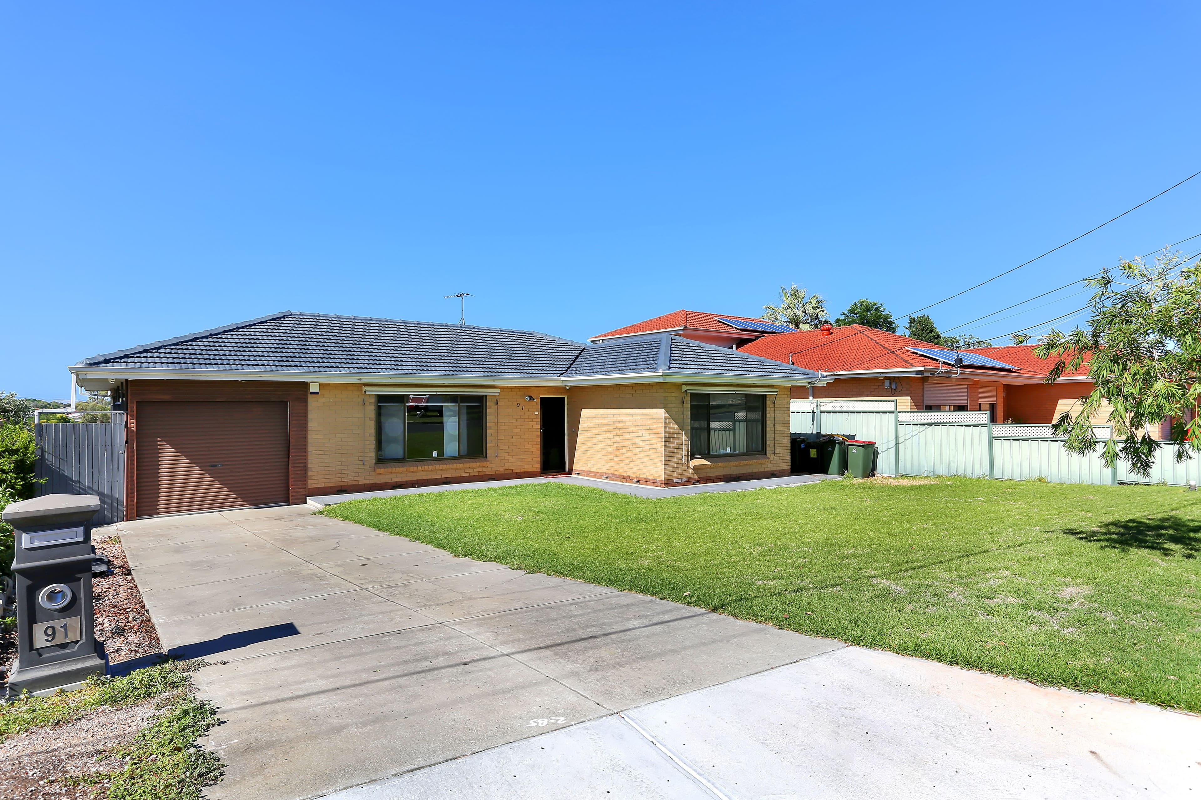 91 Eyre Crescent, Valley View SA 5093, Valley View - Image 1