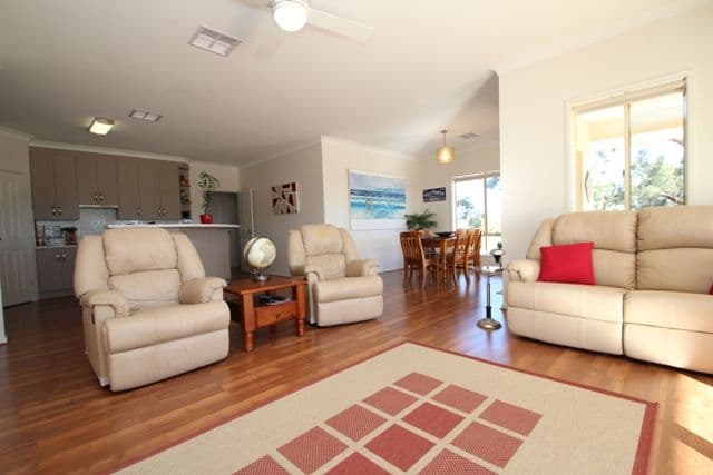 15 Woods Court, Clare SA 5453, Clare - Thumbnail 3