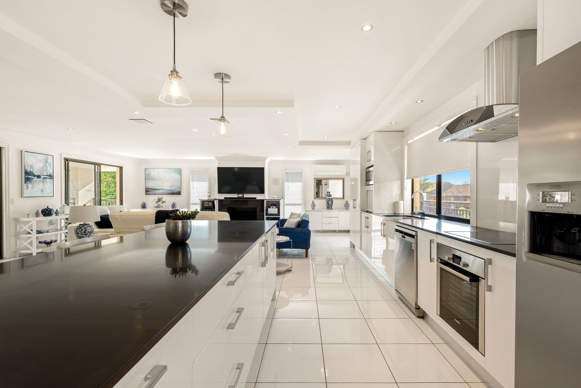 3 Yvonne Court, Miami QLD 4220, Miami - Thumbnail 7