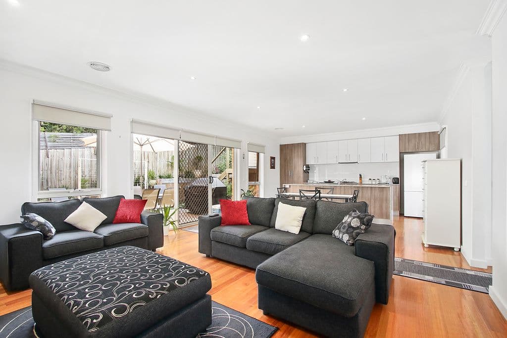 11 Peden Street, Chirnside Park VIC 3116, Chirnside Park - Thumbnail 2