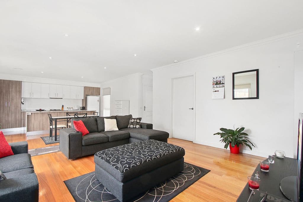 11 Peden Street, Chirnside Park VIC 3116, Chirnside Park - Thumbnail 3