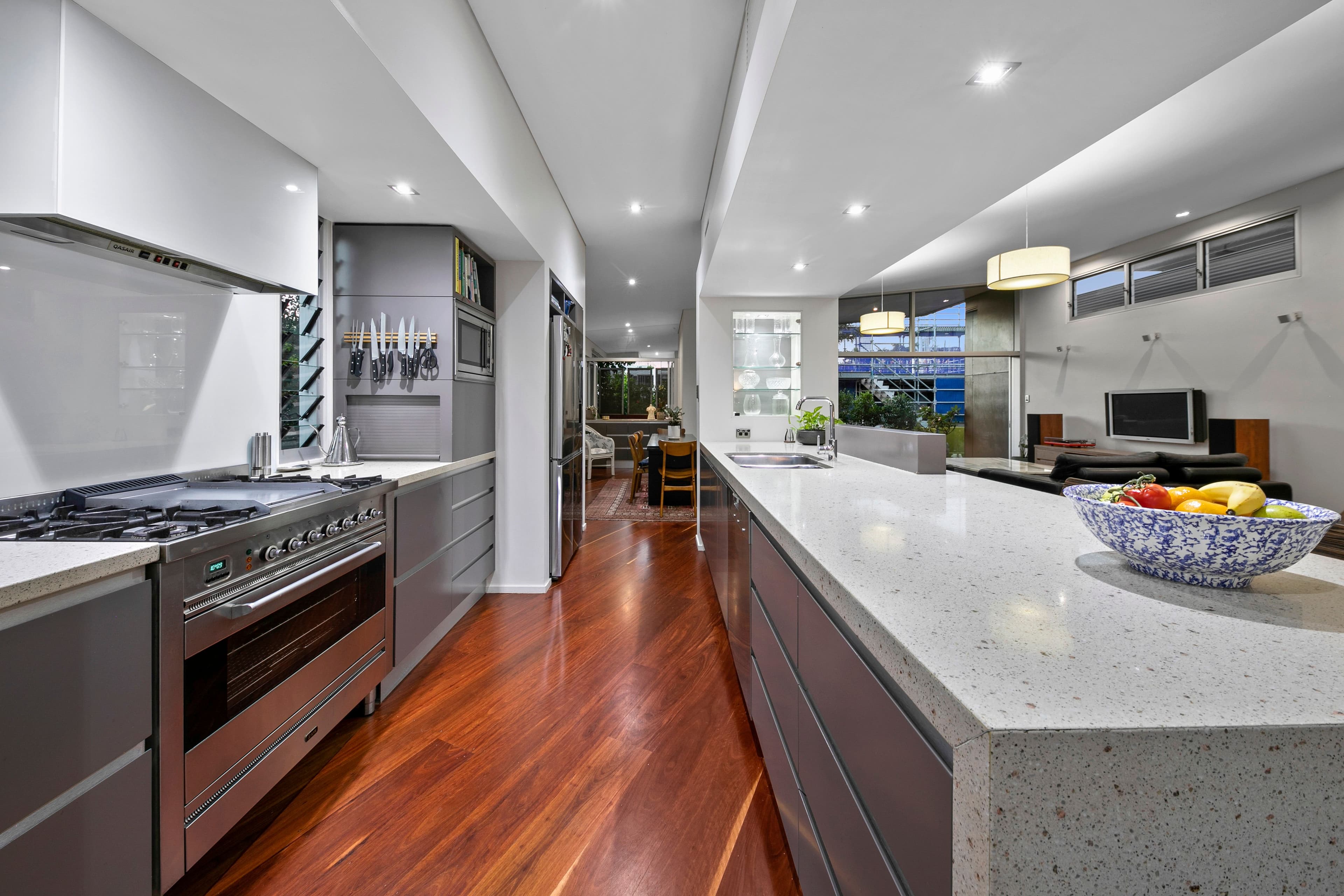 134 Dornoch Terrace, Highgate Hill QLD 4101, Highgate Hill - Thumbnail 8