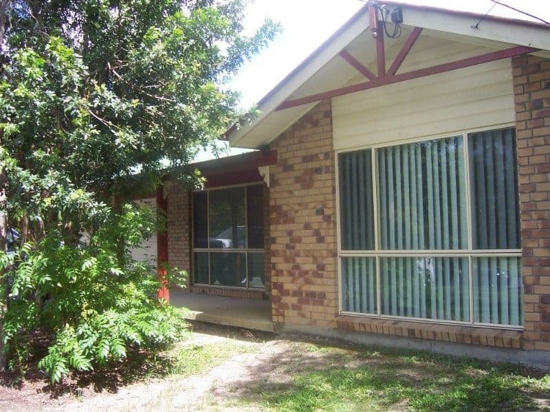 2/3 Payne Street, Surrey Hills - Image 1