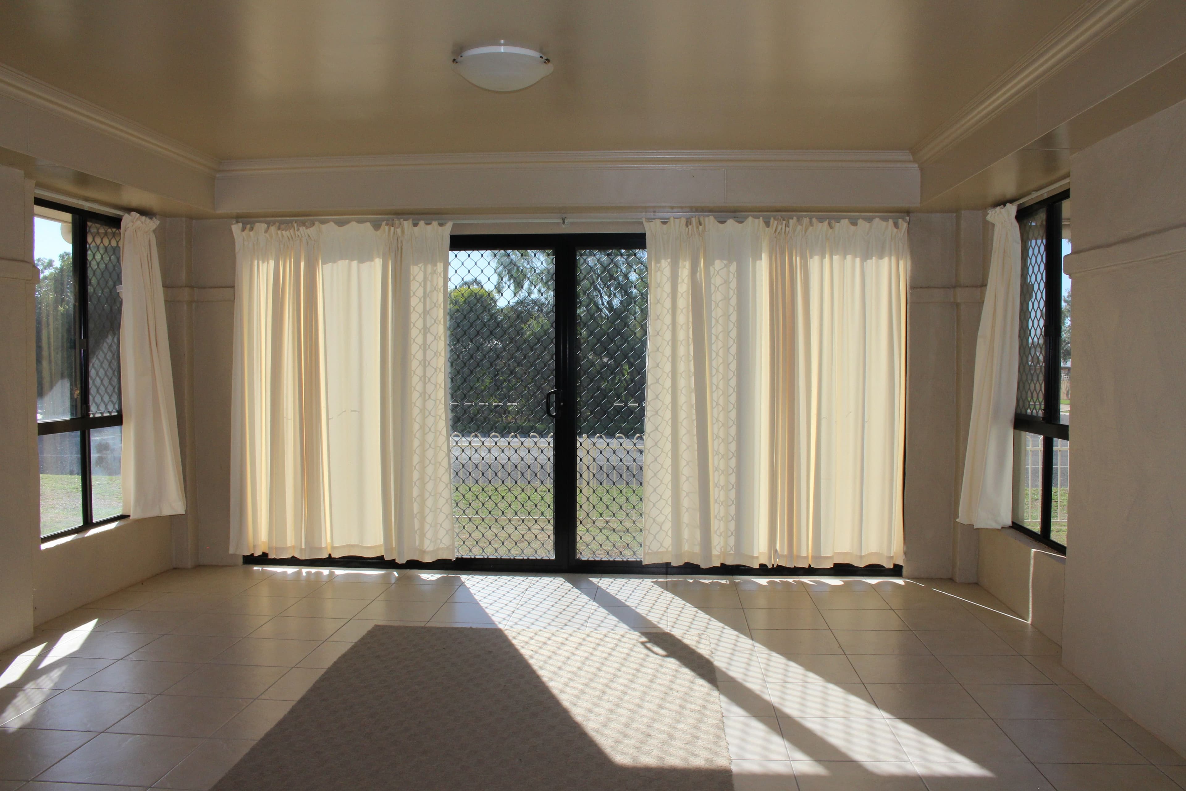 2 Stanley Street, Pittsworth QLD 4356, Pittsworth - Thumbnail 6