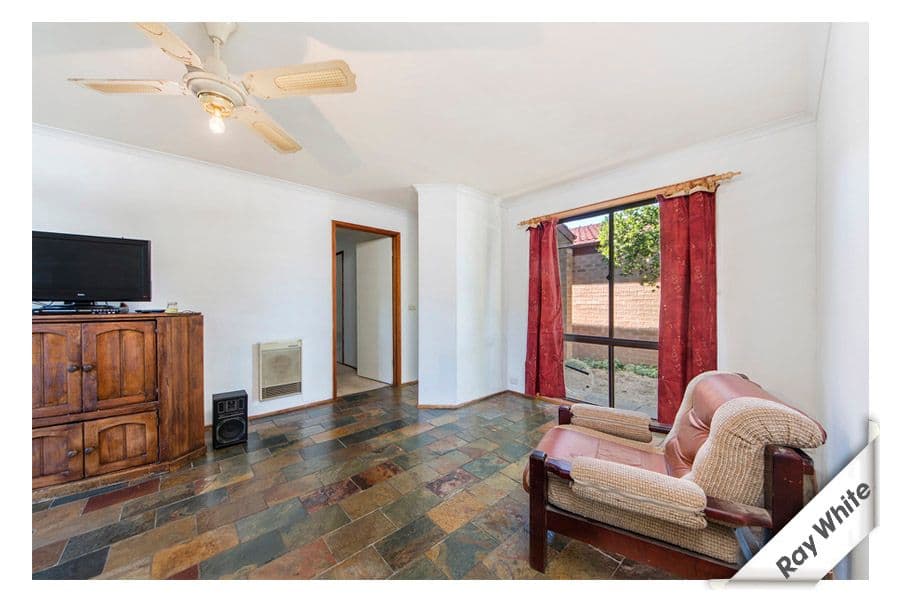 17 Hammill Close, CALWELL ACT 2905, Calwell - Thumbnail 2