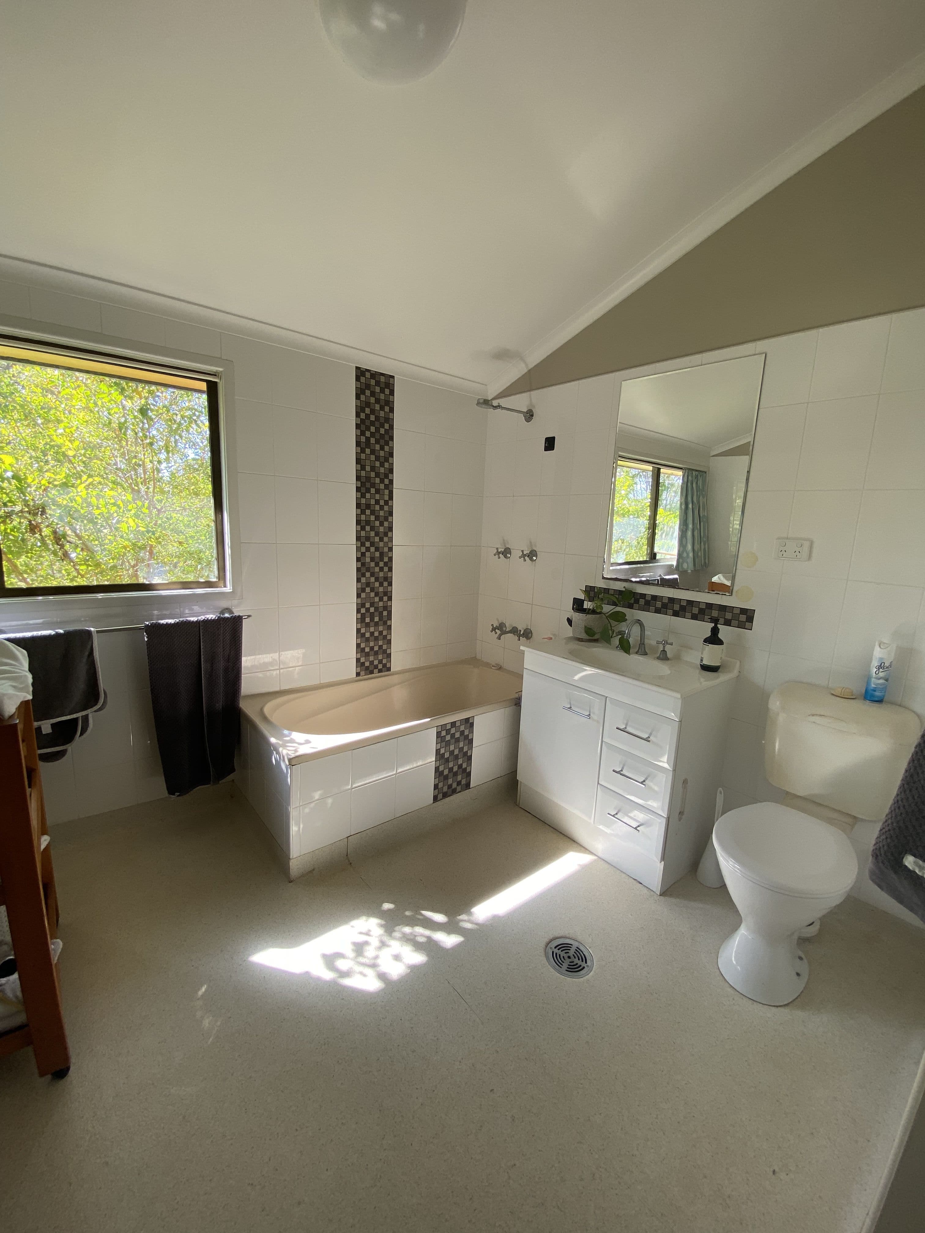 72 Watson Street, Charleville QLD 4470, Charleville - Thumbnail 4