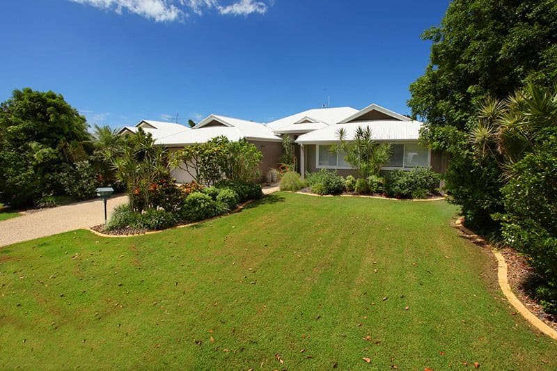 6 Stillwater Drive, TWIN WATERS QLD 4564, Twin Waters - Thumbnail 5