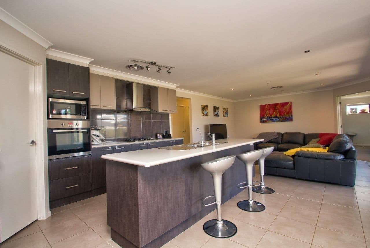 76 Bisogni Drive, Cobram VIC 3644, Cobram - Thumbnail 3