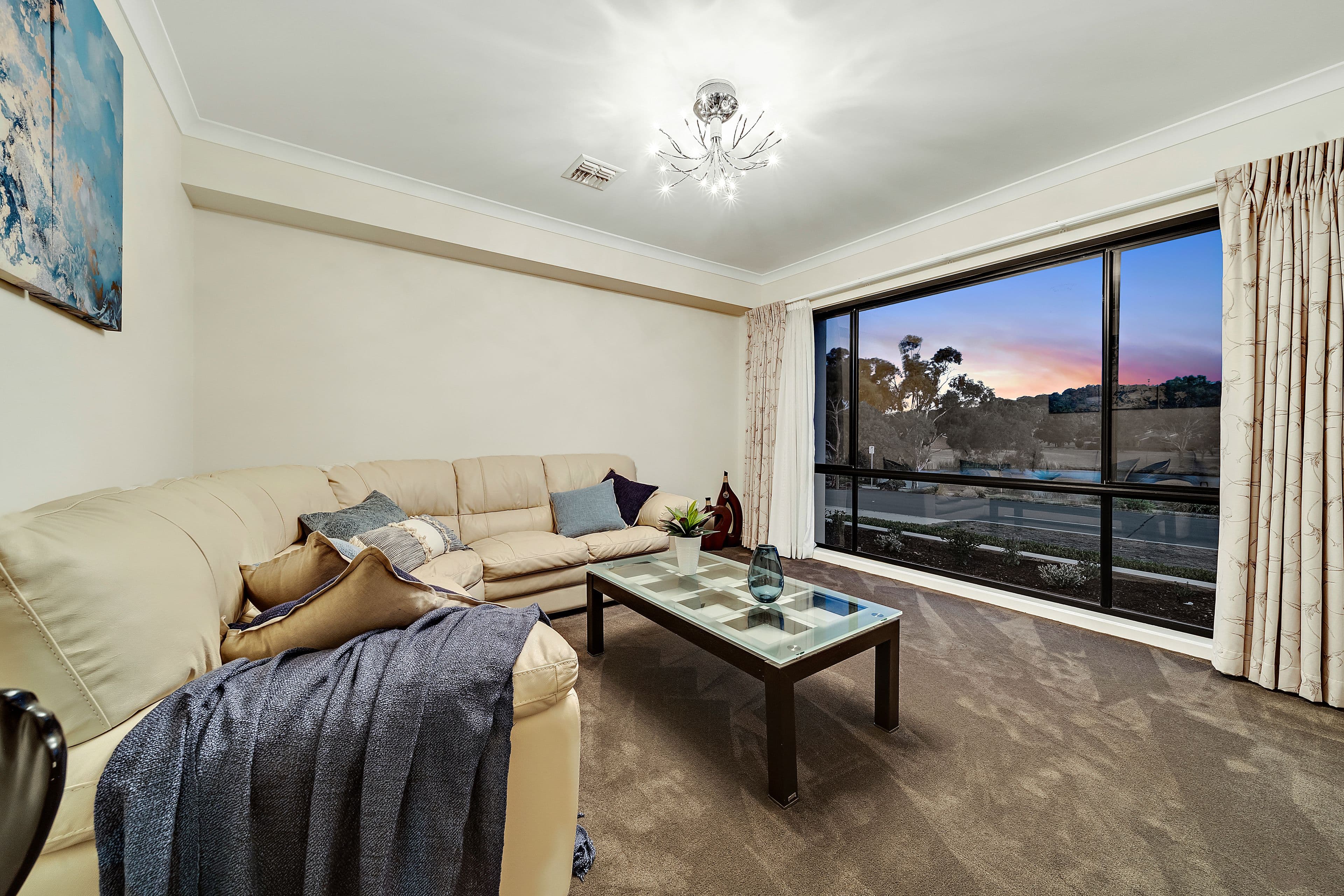 32 Don Dunstan Drive, Bonython ACT 2905, Bonython - Thumbnail 3