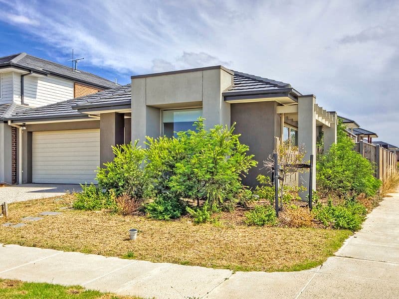 19 Freya Drive, Williams Landing VIC 3027, Williams Landing - Thumbnail 2