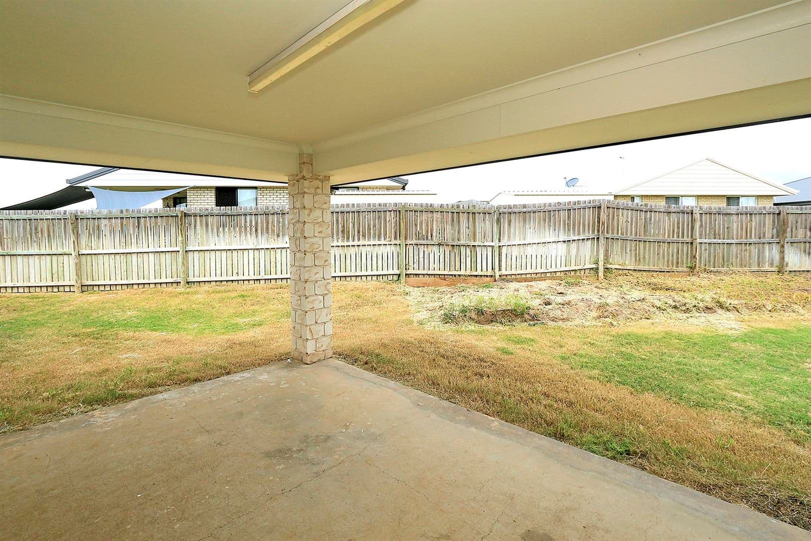 11 Gee Place, Gracemere QLD 4702, Gracemere - Thumbnail 4