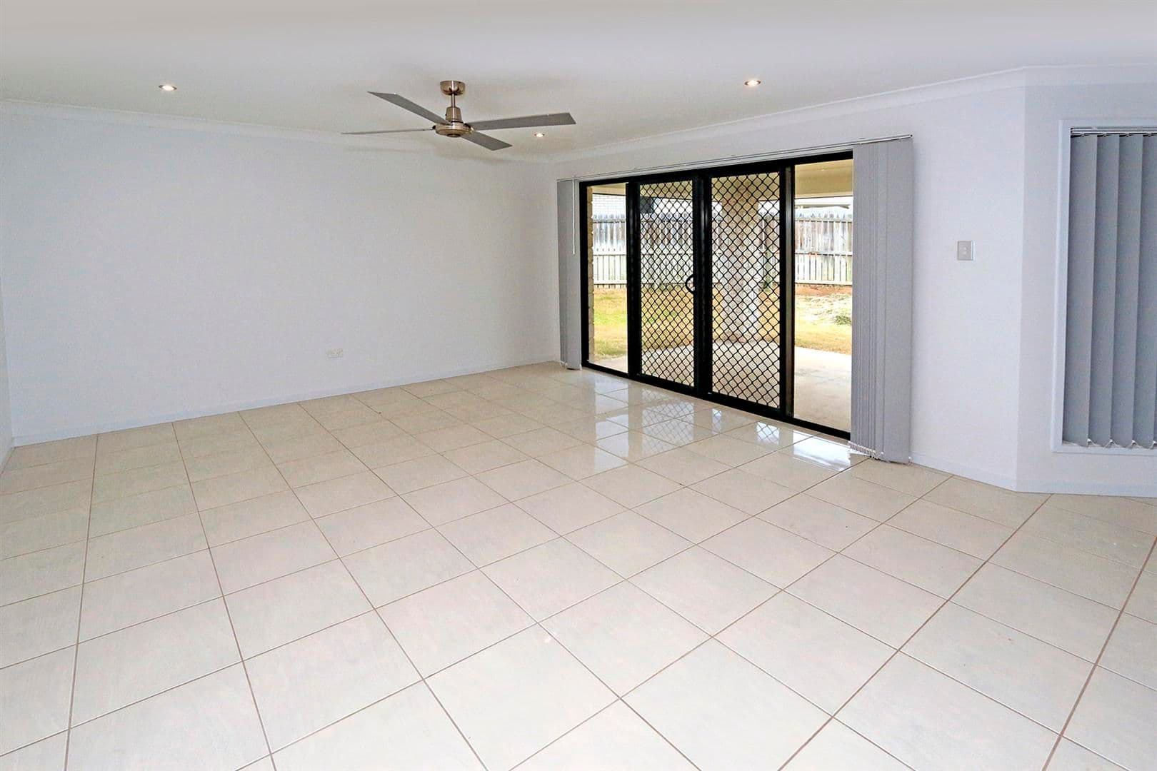 11 Gee Place, Gracemere QLD 4702, Gracemere - Thumbnail 8