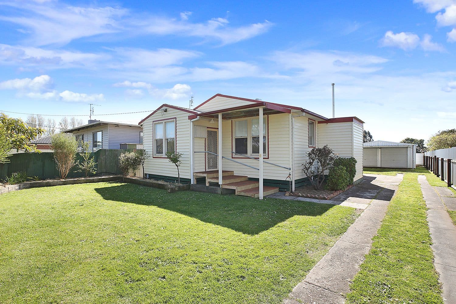 8 Jones Street, Camperdown VIC 3260, Camperdown - Thumbnail 2
