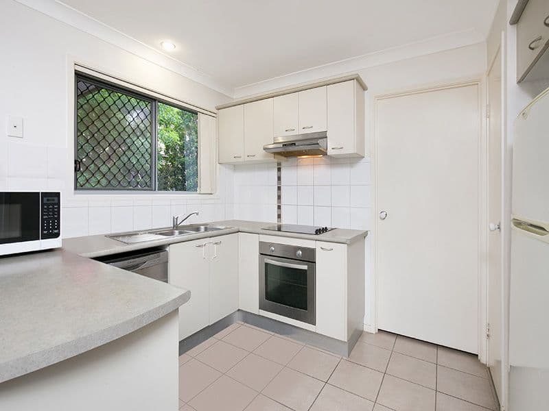 Unit 10 6-32 University Drive, Meadowbrook QLD 4131, Meadowbrook - Thumbnail 3