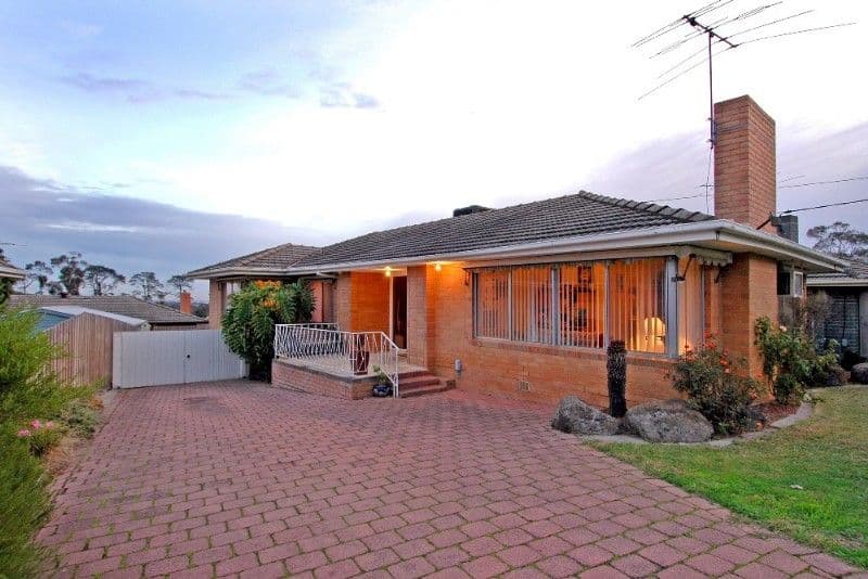 17 Athol Avenue, BUNDOORA VIC 3083, Bundoora - Image 1
