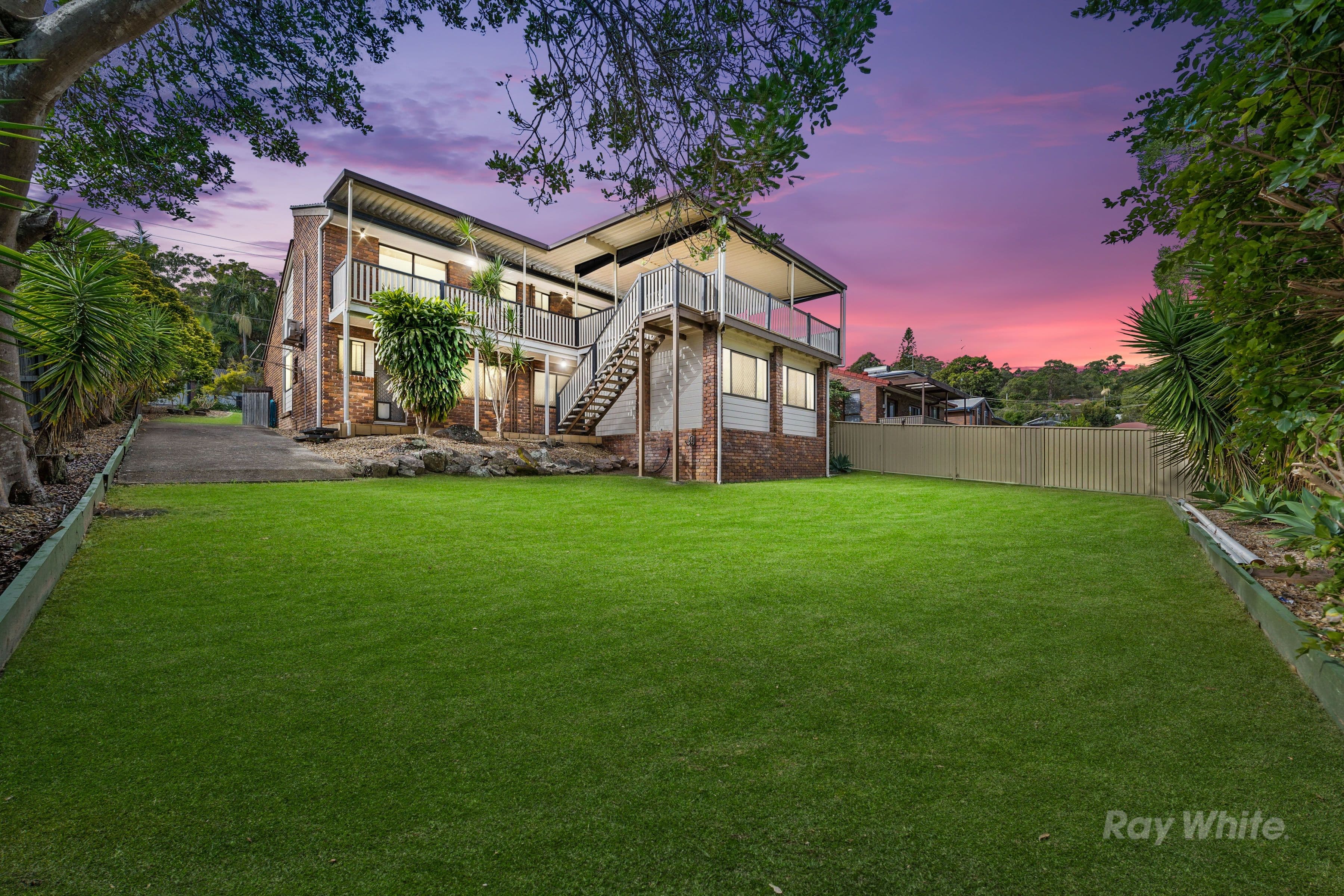 39 Deloraine Drive, Springwood QLD 4127, Springwood - Thumbnail 2