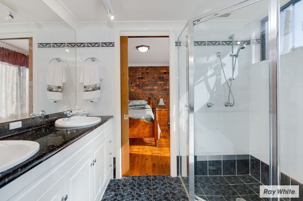 9 Hayward Street, KANAHOOKA NSW 2530, Kanahooka - Thumbnail 5