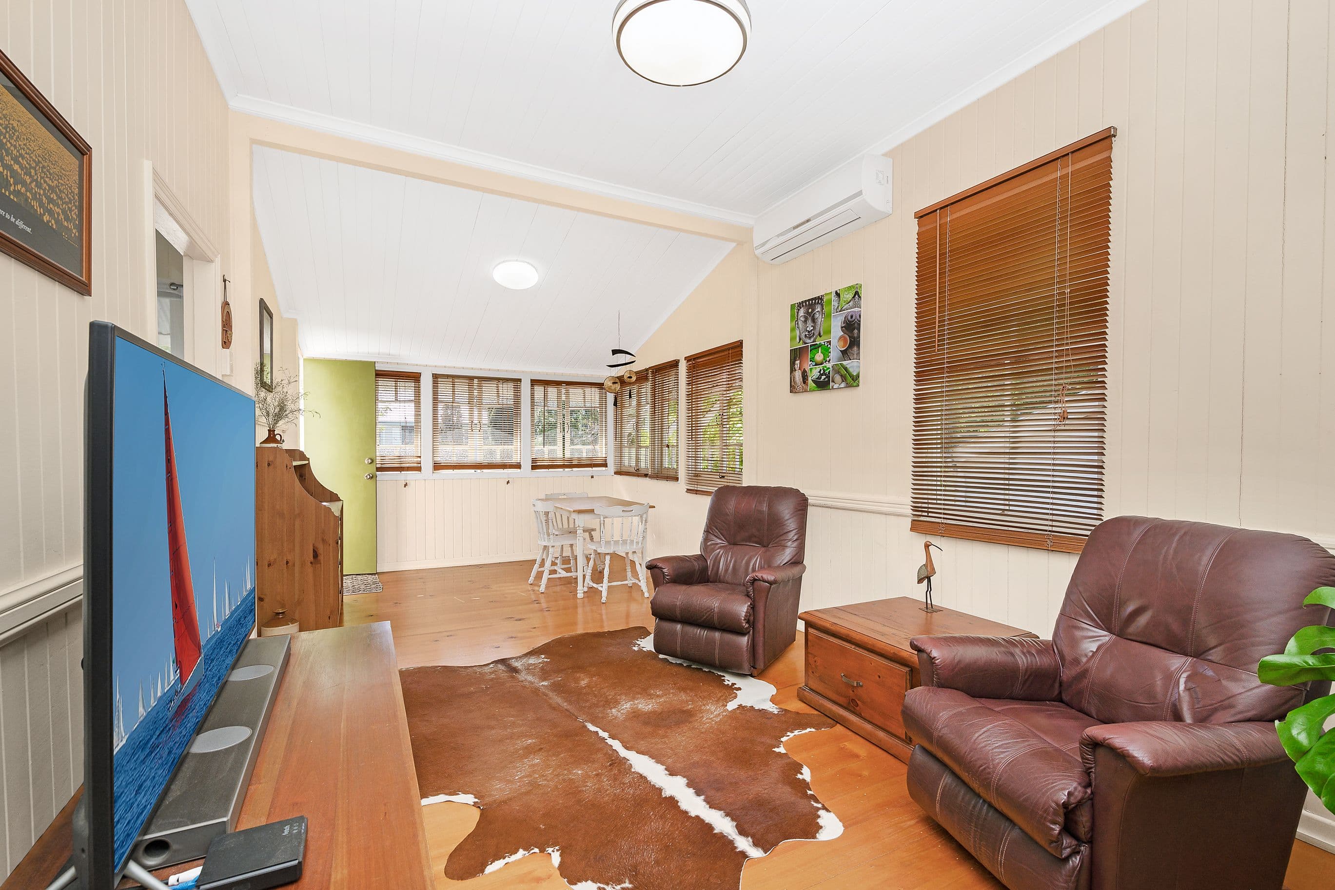 9 Seventh Avenue, Sandgate QLD 4017, Sandgate - Thumbnail 4
