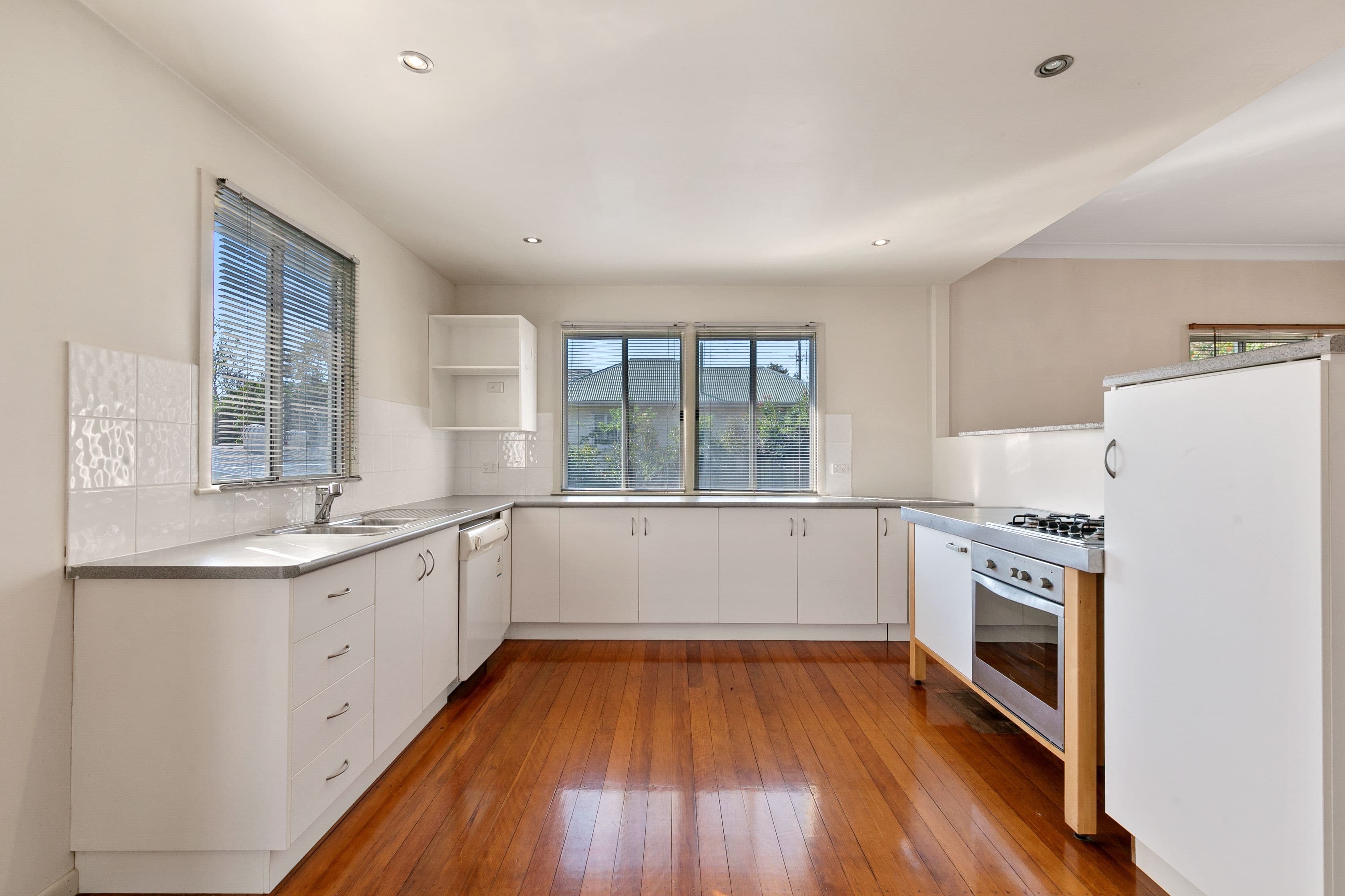 5 Salkeld Street, Tarragindi QLD 4121, Tarragindi - Thumbnail 2